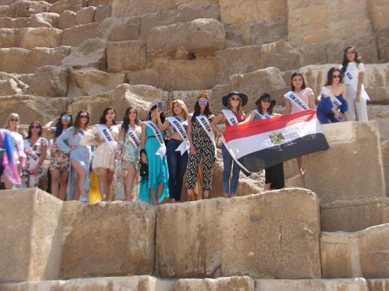Sphinx Pyramids Cairo