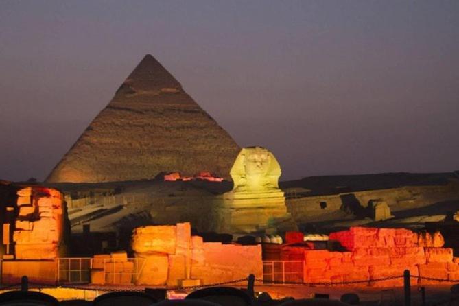 Sphinx Pyramids Apartment Cairo