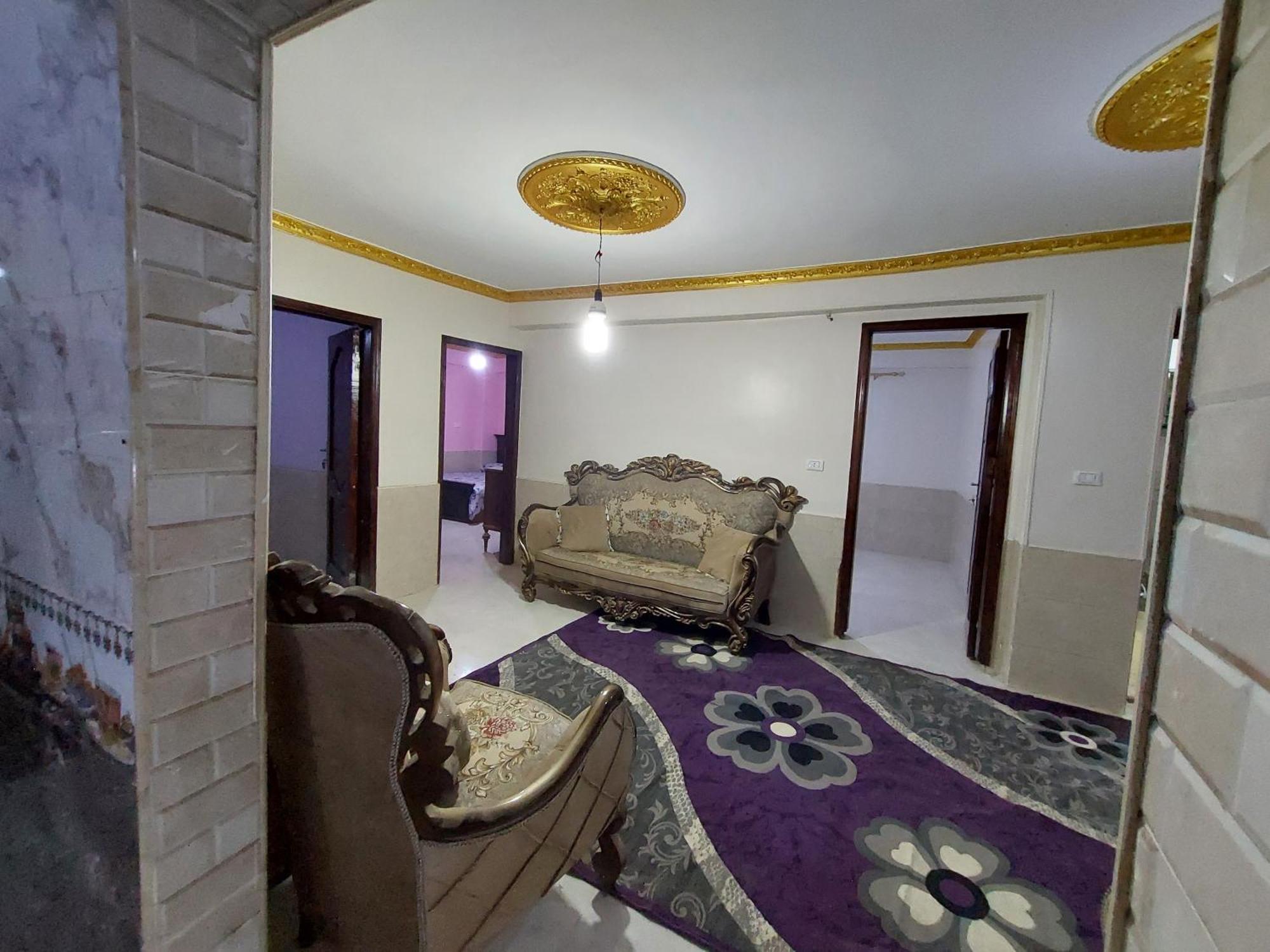 Sphinx Pyramids Apartment *